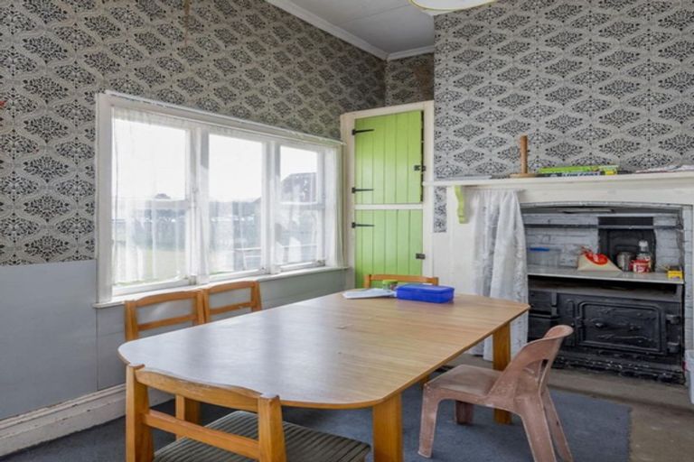 Photo of property in 125 Cambridge Street, Levin, 5510