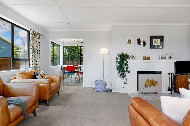 Photo of property in 42 Shakespeare Street, Leamington, Cambridge, 3432