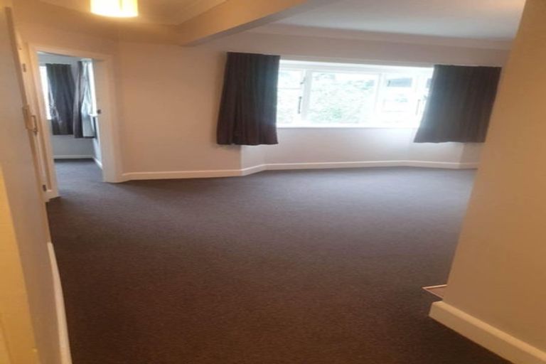 Photo of property in 98 Overtoun Terrace, Hataitai, Wellington, 6021