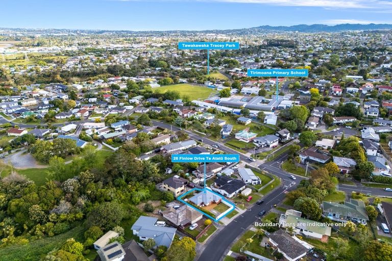 Photo of property in 26a Finlow Drive, Te Atatu South, Auckland, 0610