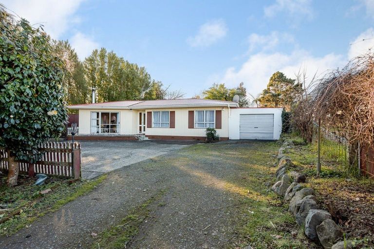 Photo of property in 8 Hartgill Crescent, Dannevirke, 4930