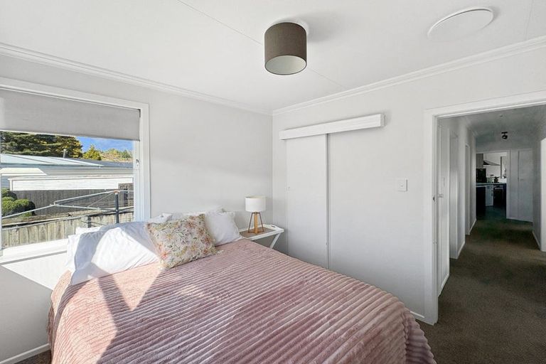 Photo of property in 10 Fuchsia Avenue, Pukete, Hamilton, 3200