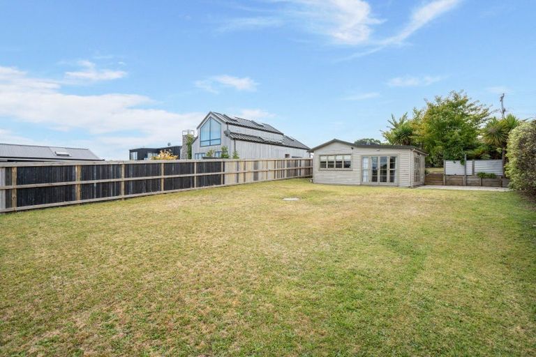 Photo of property in 77 Rokino Road, Hilltop, Taupo, 3330