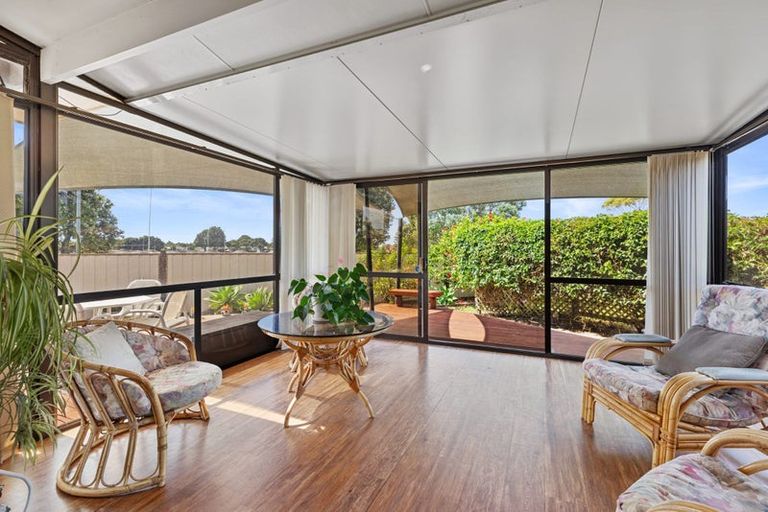 Photo of property in 10 Marwood Place, Mount Maunganui, 3116