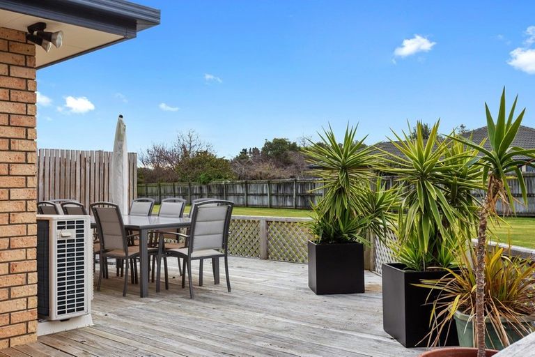 Photo of property in 1 Newton Place, Amberley, 7410