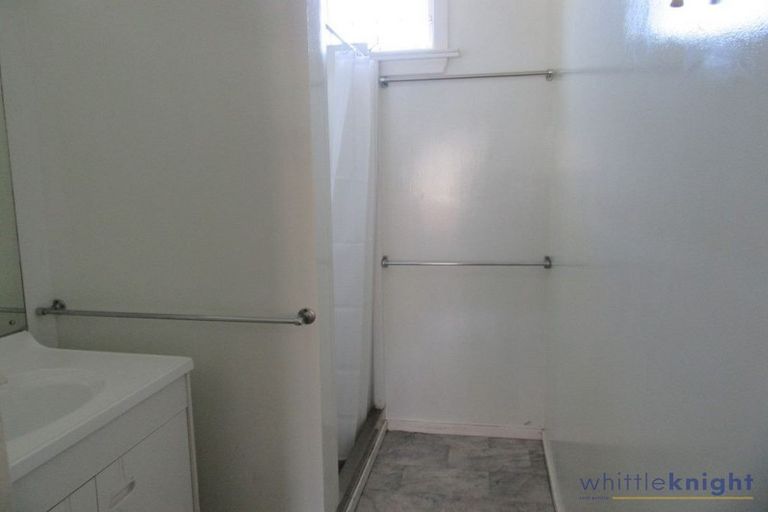 Photo of property in 2/76 Elizabeth Street, Riccarton, Christchurch, 8041