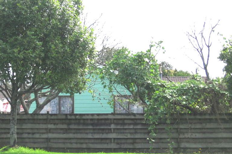 Photo of property in 335 Swanson Road, Ranui, Auckland, 0612