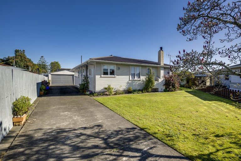Photo of property in 15 Trent Street, Taradale, Napier, 4112