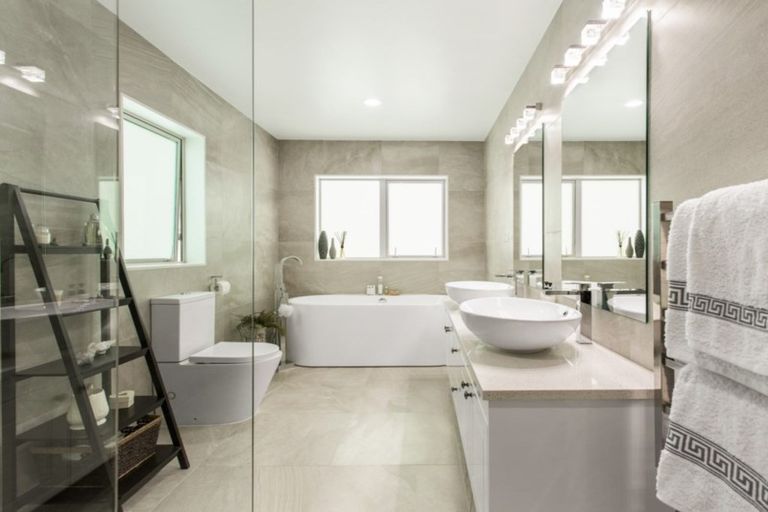 Photo of property in 57 Admirals Court Drive, Greenhithe, Auckland, 0632