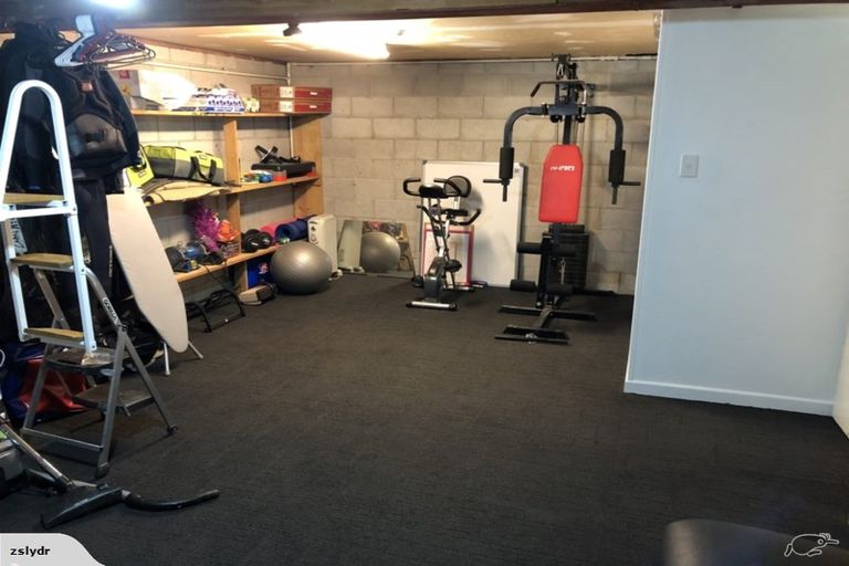 Photo of property in 7 Prudhoe Lane, Northcote, Christchurch, 8052