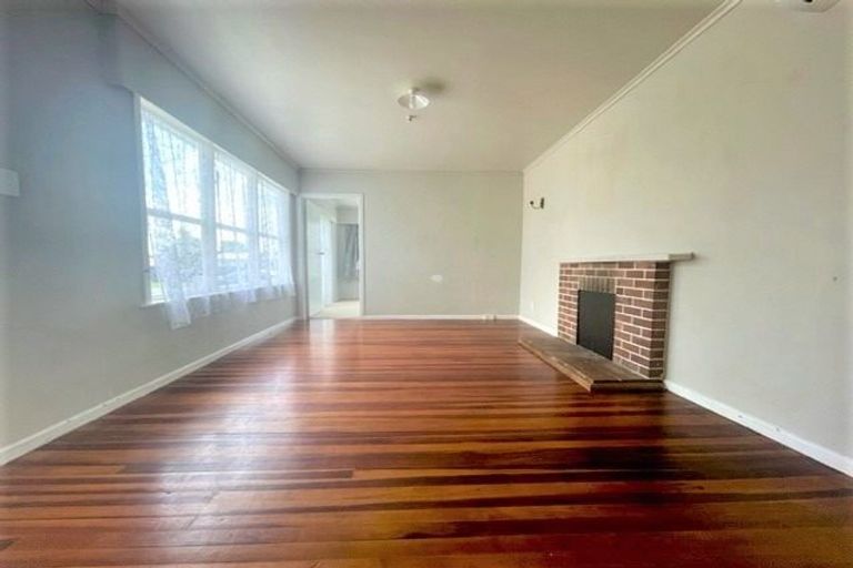 Photo of property in 21 Puriri Road, Manurewa, Auckland, 2102