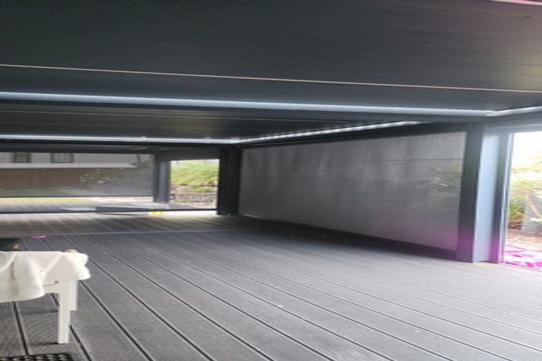 Photo of property in 4 Fortuna Place, East Tamaki Heights, Auckland, 2016