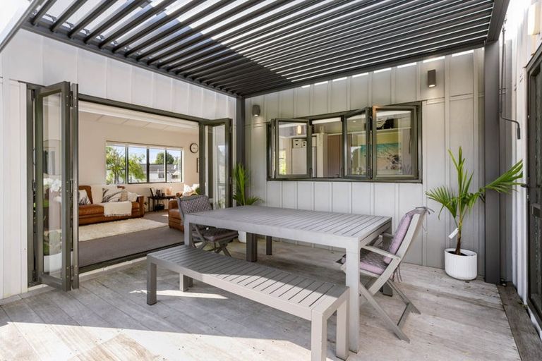 Photo of property in 40 Holland Close, Pauanui, Hikuai, 3579