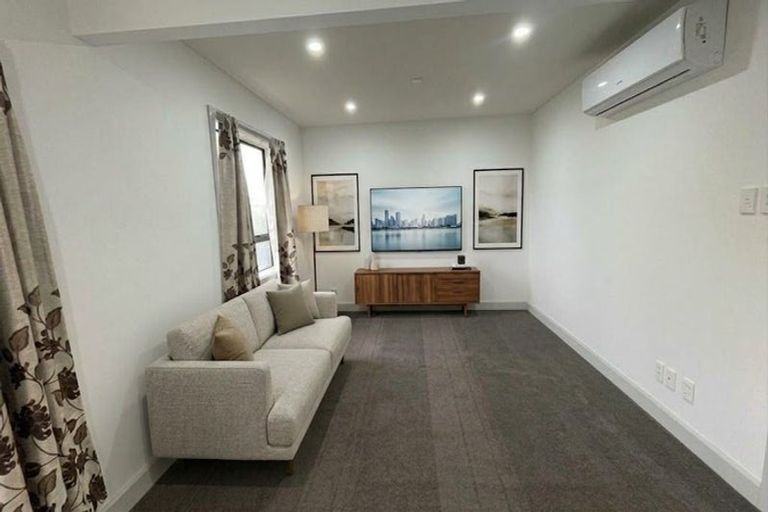 Photo of property in 196 Hastings Street East, Waltham, Christchurch, 8023