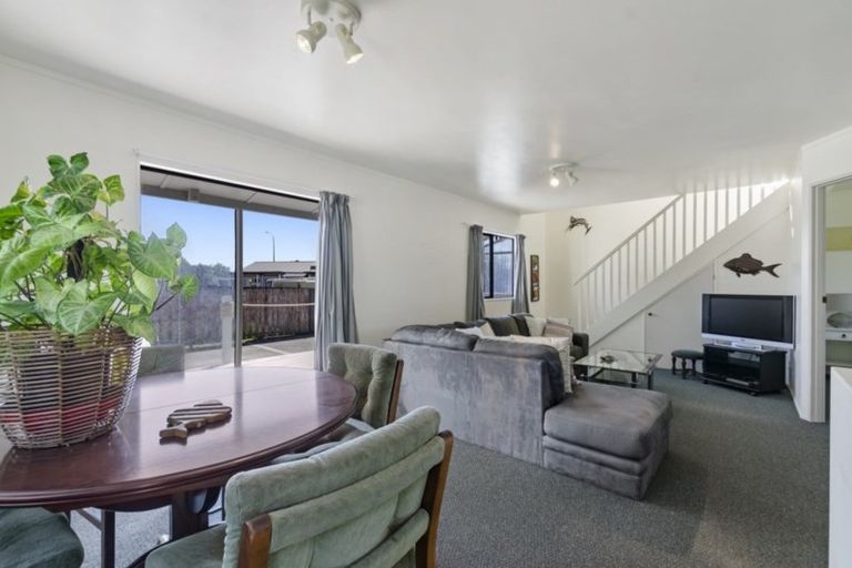 Photo of property in 31b Kowhai Avenue, Kaiaua, Miranda, 2473