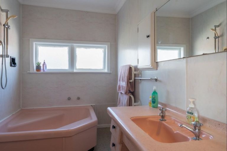 Photo of property in 31 Te Manuao Road, Otaki, 5512