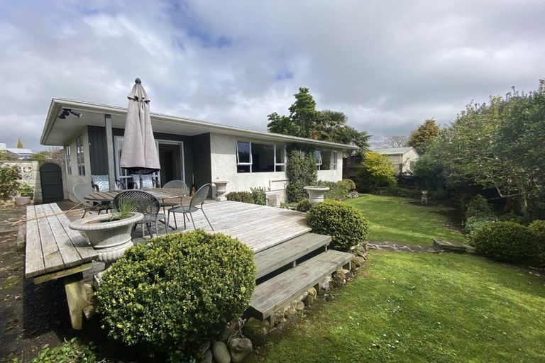 Photo of property in 1b George Place, Havelock North, 4130