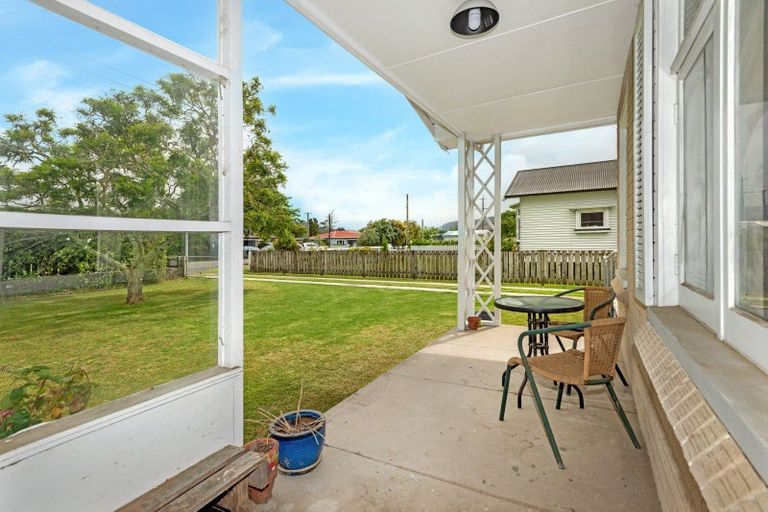 Photo of property in 35 De Lautour Road, Inner Kaiti, Gisborne, 4010