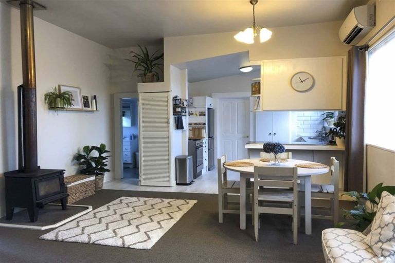 Photo of property in 1 Collingwood Street, Strathern, Invercargill, 9812