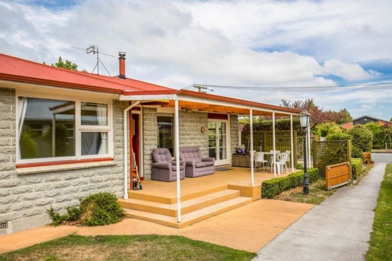 Photo of property in 60 Ashgrove Street, Rangiora, 7400