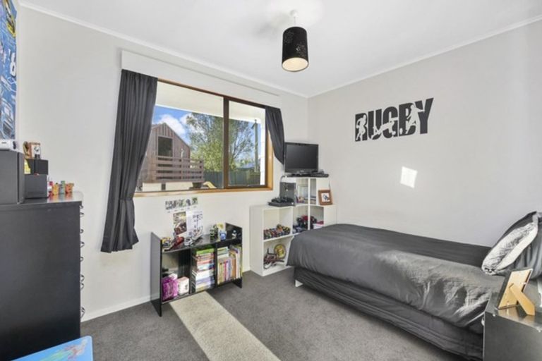 Photo of property in 6 School Lane, Kirwee, Darfield, 7571