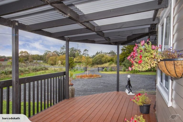 Photo of property in 667 Kaiwaka-mangawhai Road, Hakaru, Wellsford, 0975