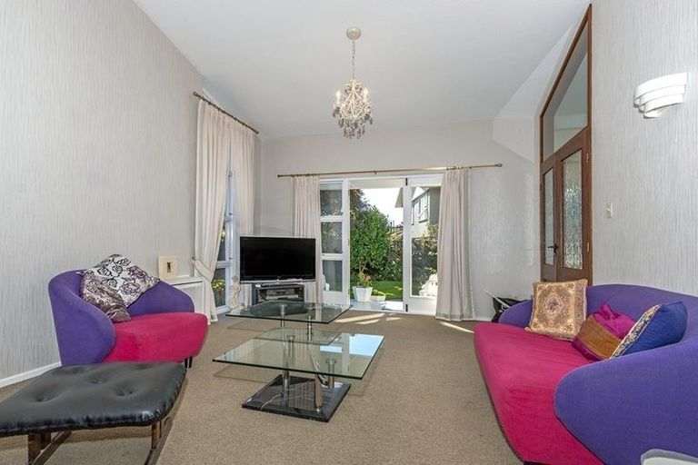 Photo of property in 18 Rutherglen Avenue, Ilam, Christchurch, 8041