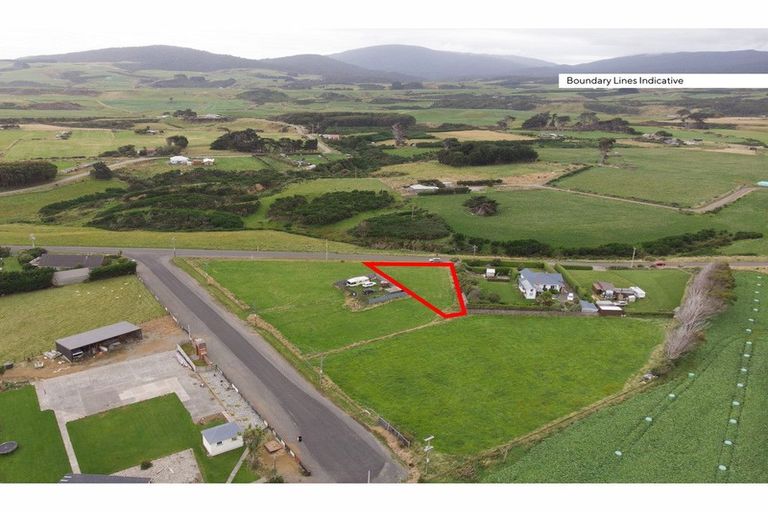 Photo of property in 62 Dover Street, Orepuki, Riverton, 9881