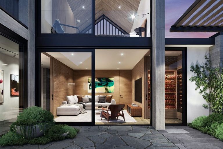 Photo of property in 21 Mckinlay Lane, Jacks Point, 9371