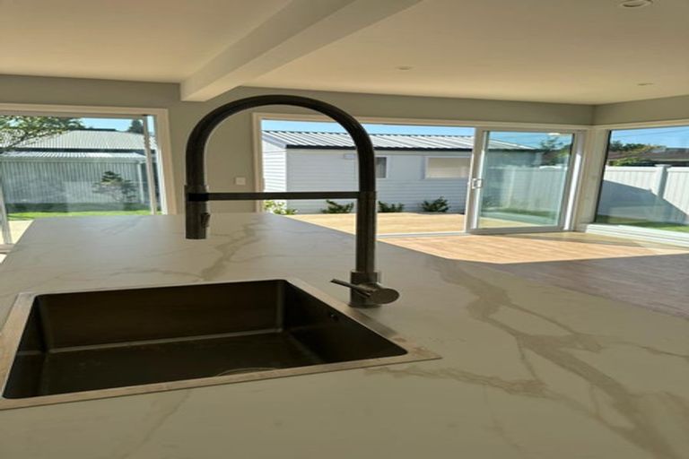 Photo of property in 311 Westminster Street, Mairehau, Christchurch, 8013