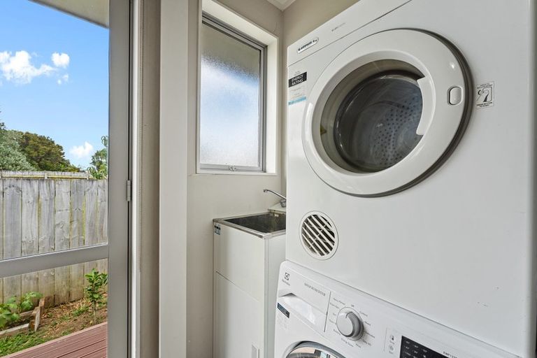 Photo of property in 93a Porchester Road, Papakura, 2110