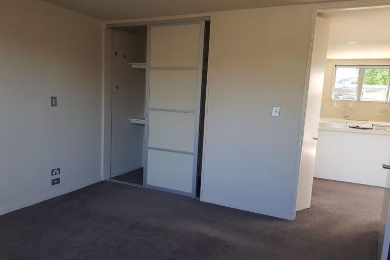 Photo of property in 4/23 Clare Road, St Albans, Christchurch, 8014