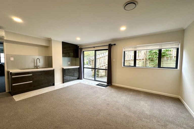 Photo of property in 21a Fairmount Road, Titirangi, Auckland, 0604