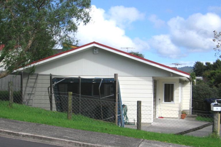 Photo of property in 2 Solea Road, Sunnyvale, Auckland, 0612