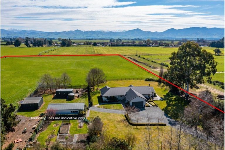 Photo of property in 122 East Street, Rotherham, 7379