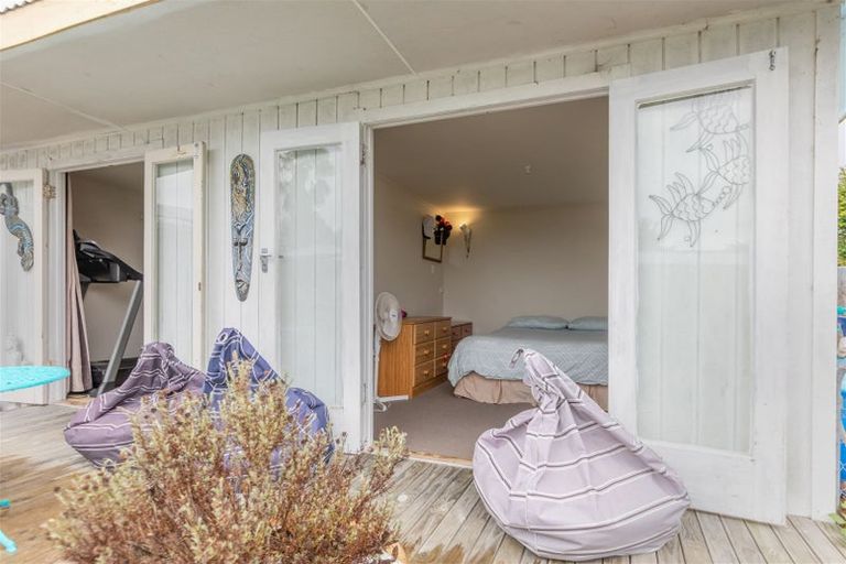 Photo of property in 28 Essex Crescent, Whakatu, Hastings, 4102