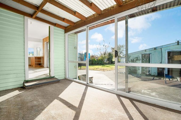 Photo of property in 17 Willow Street, Takaka, 7110