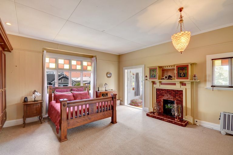 Photo of property in 3 Peel Street, Mornington, Dunedin, 9011