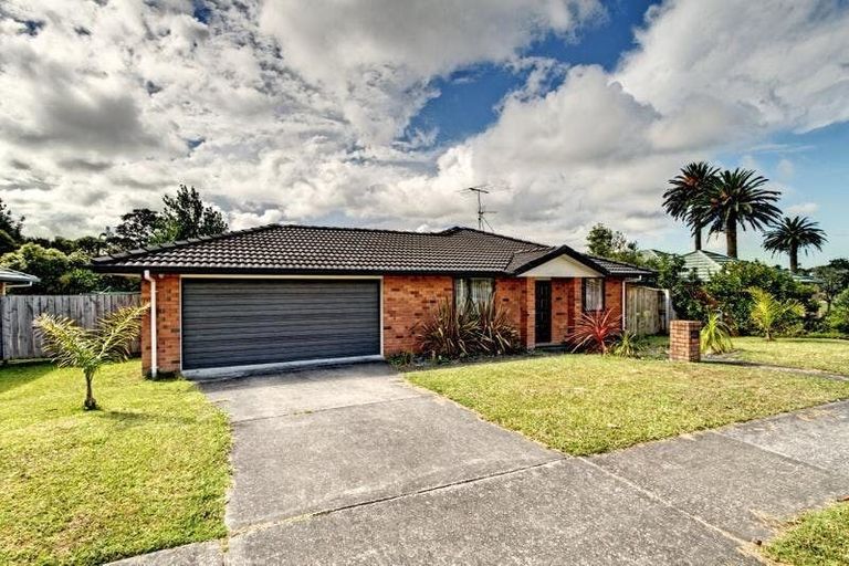 Photo of property in 78 Bluebird Crescent, Unsworth Heights, Auckland, 0632