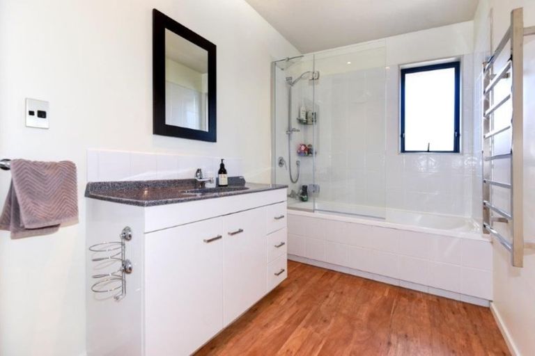 Photo of property in 13 School Lane, Kirwee, Darfield, 7571