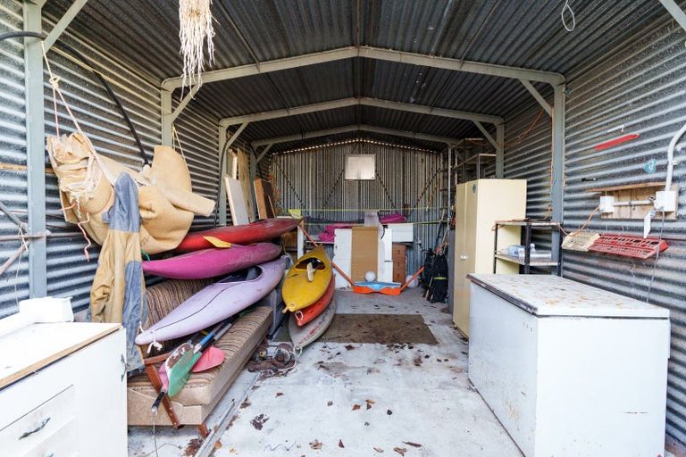 Photo of property in 17 Wratten Road, Owaka, 9585