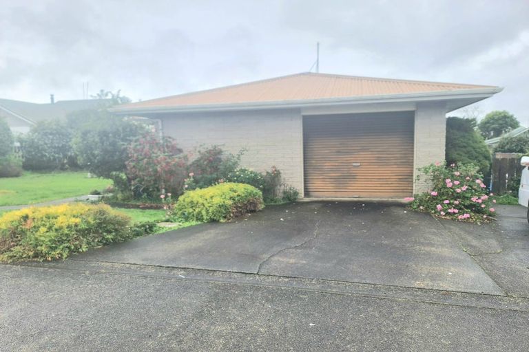 Photo of property in 11 Mccallum Street, Dannevirke, 4930