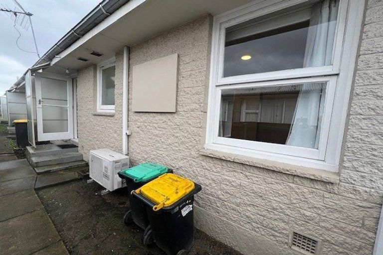 Photo of property in 2/203 Springfield Road, St Albans, Christchurch, 8014