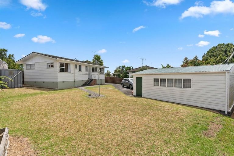 Photo of property in 11 Astor Place, Manurewa, Auckland, 2102