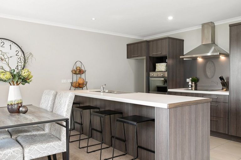 Photo of property in 11 Barossa Way, Brookfield, Tauranga, 3110