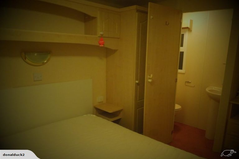 Photo of property in 70 Upper Harbour Drive, Greenhithe, Auckland, 0632