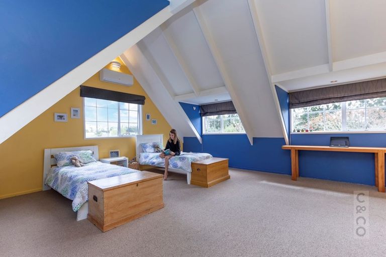 Photo of property in 30 Riverland Road, Kumeu, 0892