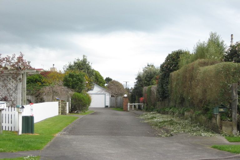 Photo of property in 20a Virginia Place, Whalers Gate, New Plymouth, 4310