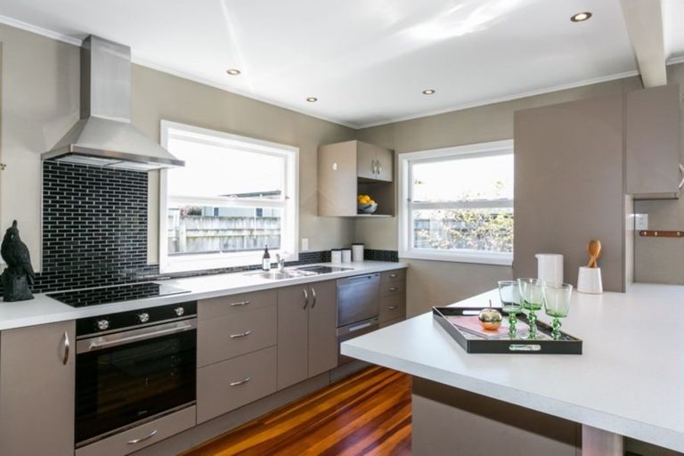 Photo of property in 617 Willow Place, Akina, Hastings, 4122