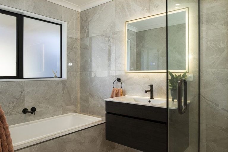 Photo of property in 3 Caproni Road, Burleigh, Blenheim, 7201